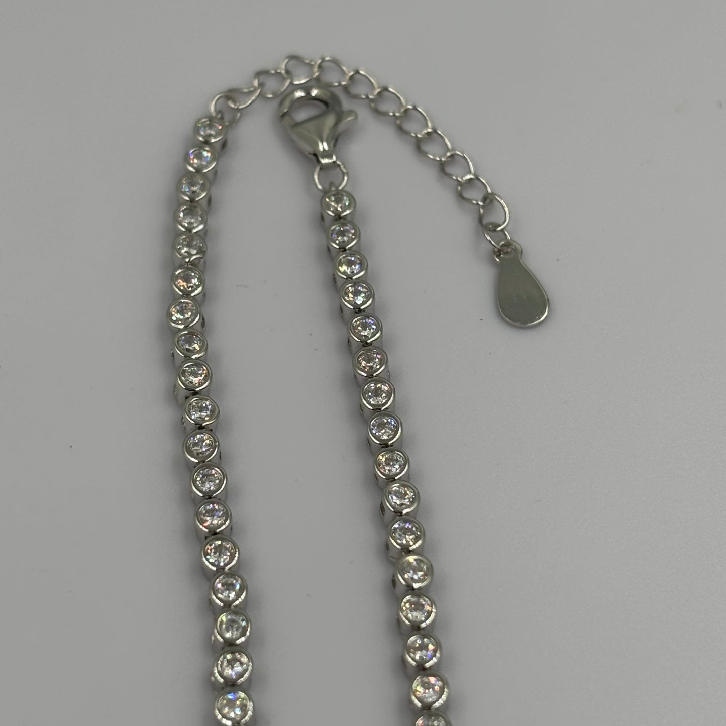 Slim Diamond Line Bracelet