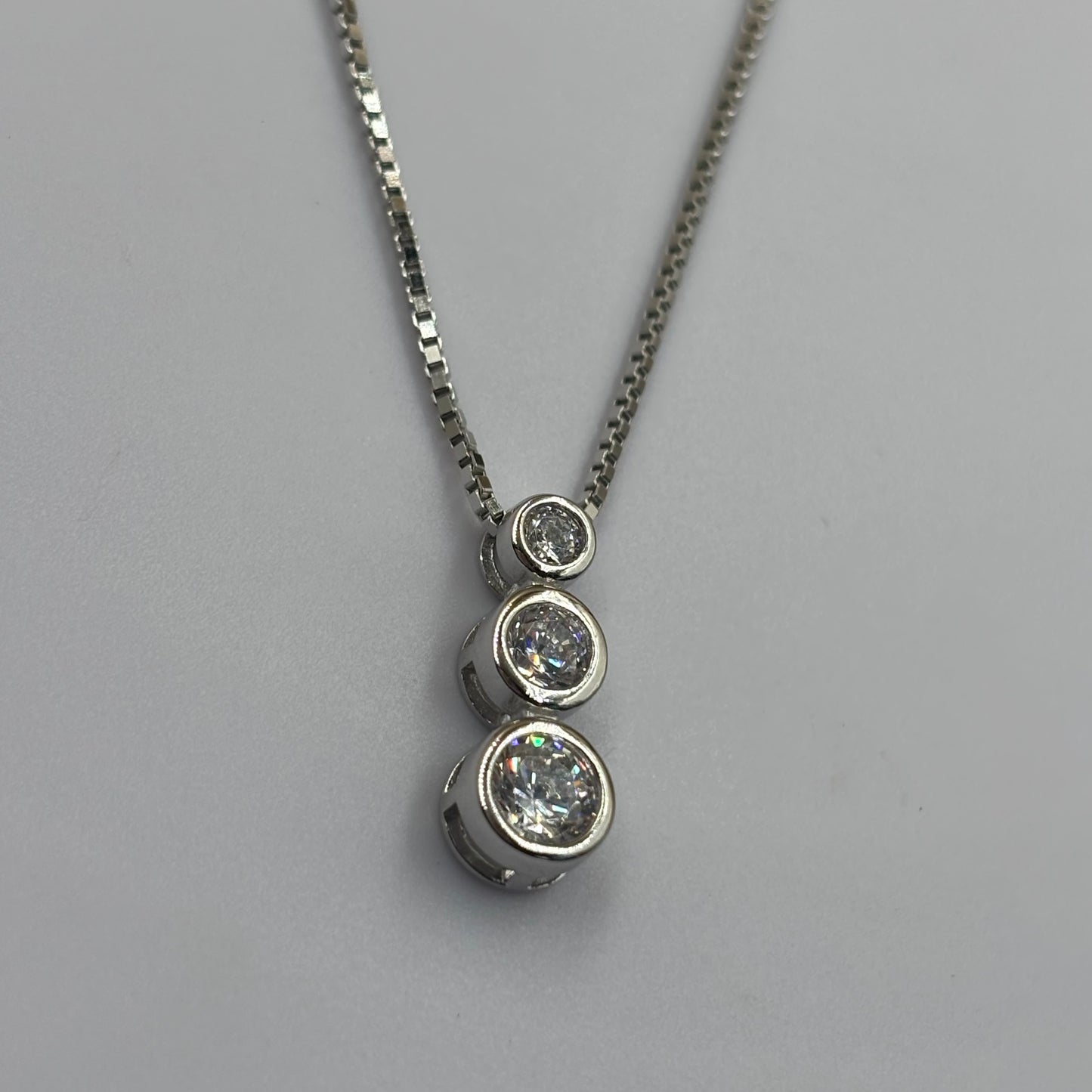 3 layer solitaire necklace