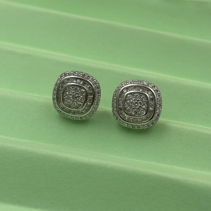 Studs silver