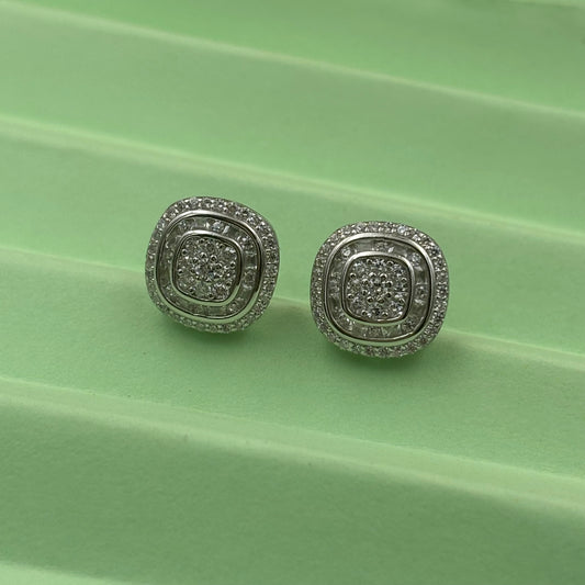 Studs silver