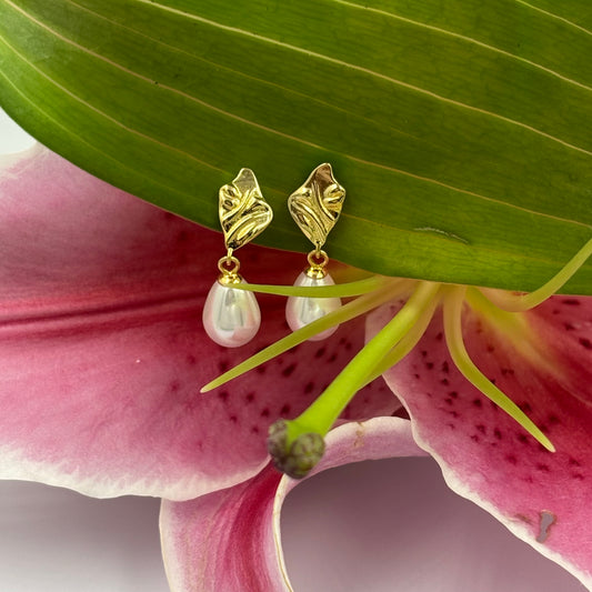 Aurora Pearl Drops earrings