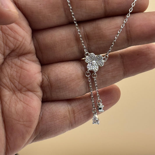 Flower charm necklace