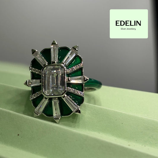 Royal green enamel ring