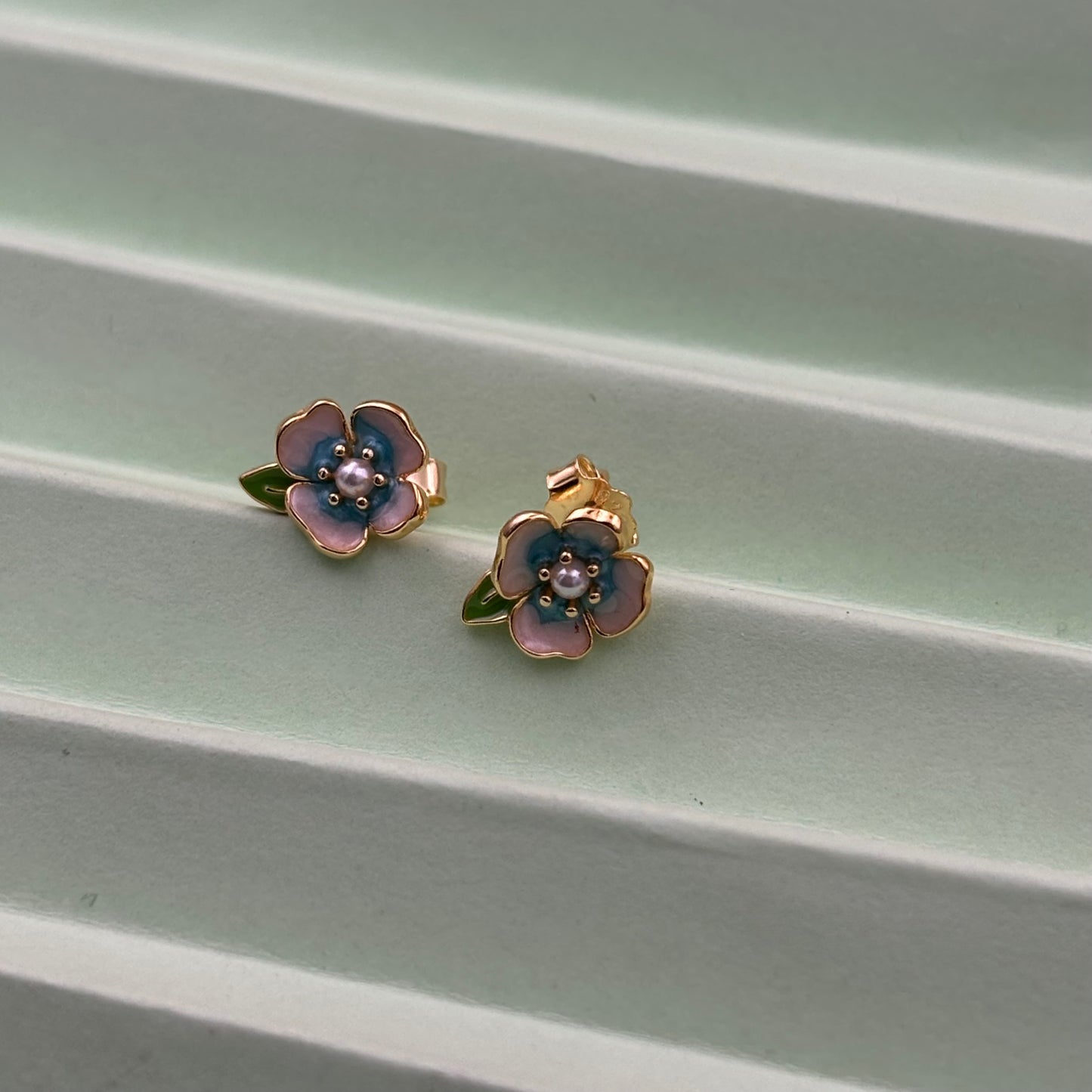Gold flower studs