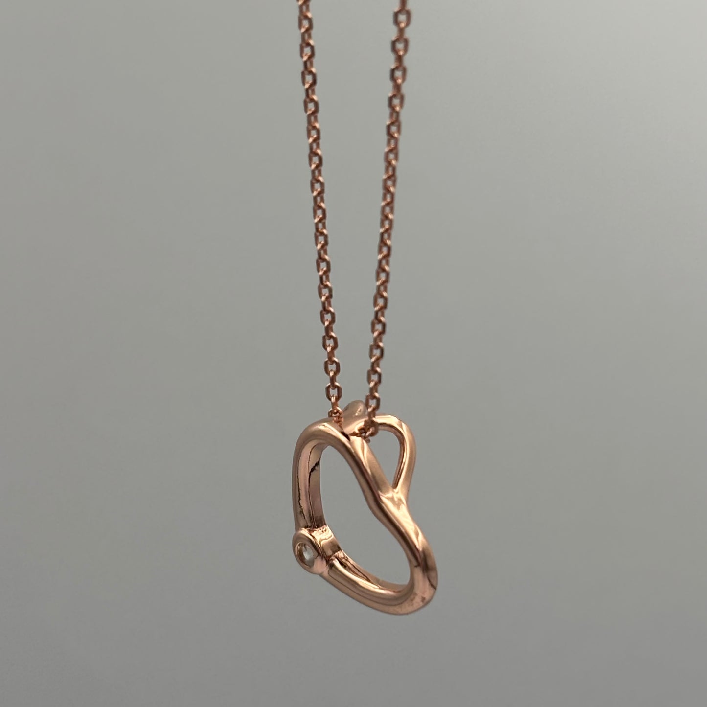 Delicate heart necklace