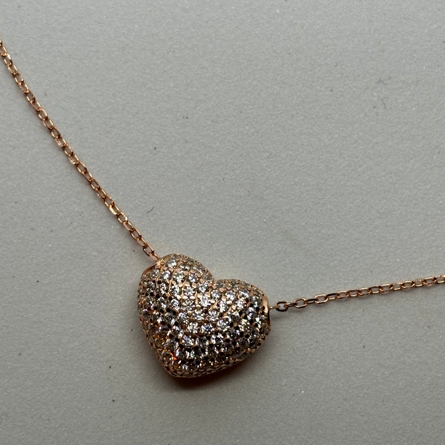 Puffy heart necklace