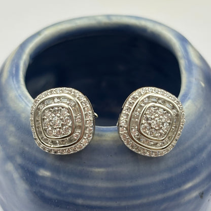 Studs silver