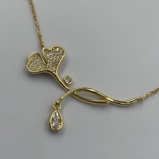 Flower necklace