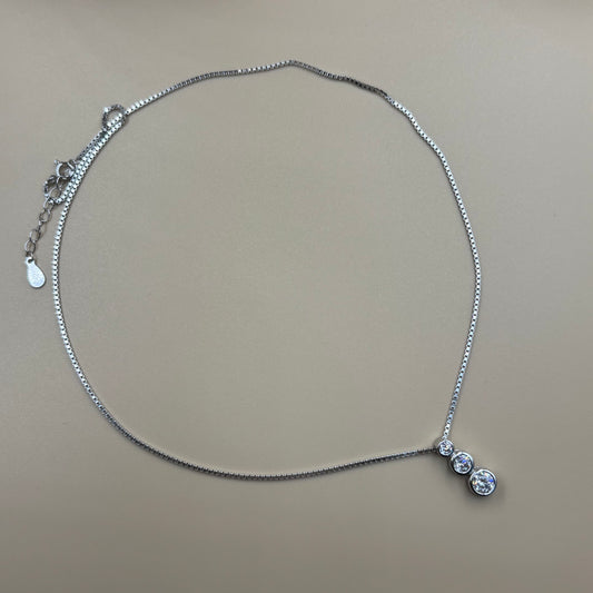3 layer solitaire necklace