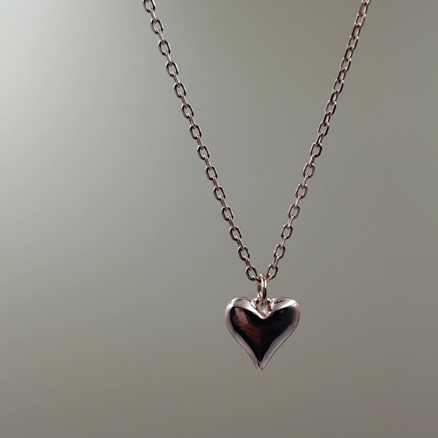 Rose heart charm necklace