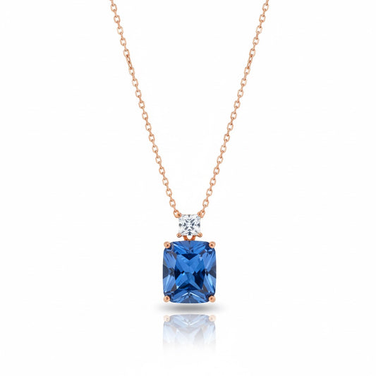 Blue solitaire necklace